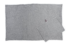 Lataa kuva Galleria-katseluun, TUHKA käsipyyhe, pesetettyä pellavavohvelia