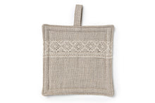Load image into Gallery viewer, HIEKKA 100% Linen Potholder