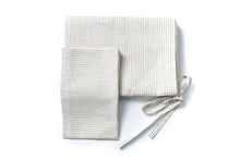 Load image into Gallery viewer, KAISLA 100% Linen Duvet Cover & Pillowcase