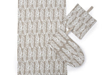 Load image into Gallery viewer, SULKA Potholder Linen/White